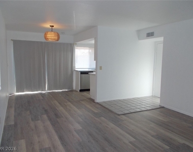 3168 S Eastern Avenue - Photo Thumbnail 12