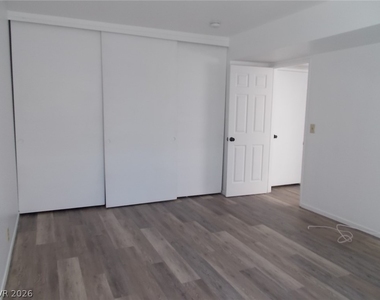 3168 S Eastern Avenue - Photo Thumbnail 11