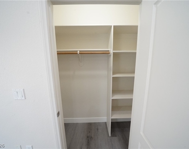 8985 S Durango Drive - Photo Thumbnail 22