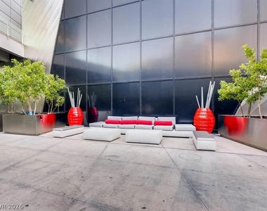 3722 Las Vegas Boulevard - Photo Thumbnail 40