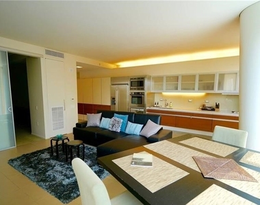 3722 Las Vegas Boulevard - Photo Thumbnail 7