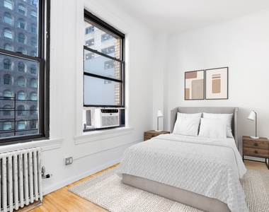 135 William Street - Photo Thumbnail 6