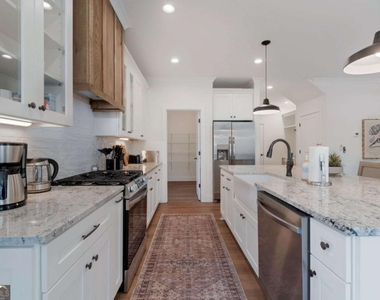 629 Butterworth Road - Photo Thumbnail 4
