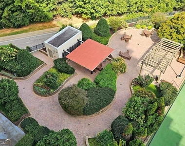 4561 Olde Perimeter Way Ne - Photo Thumbnail 2