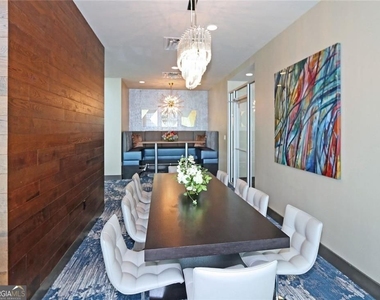 4561 Olde Perimeter Way Ne - Photo Thumbnail 14
