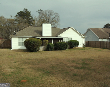 10 Brandon Drive - Photo Thumbnail 12