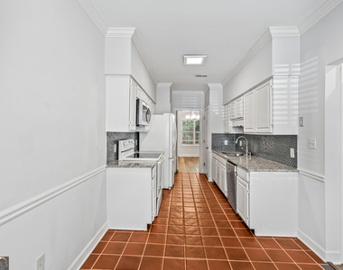 1160 Windsor Parkway - Photo Thumbnail 14