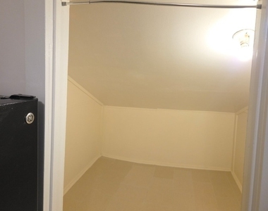 117 Ridgedale Ave - Photo Thumbnail 4