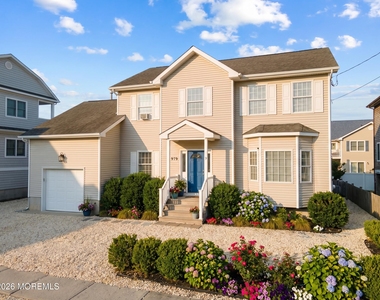 979 Ocean Avenue - Photo Thumbnail 5