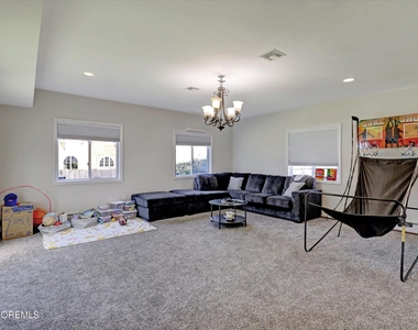 265 Norgrove Avenue - Photo Thumbnail 16