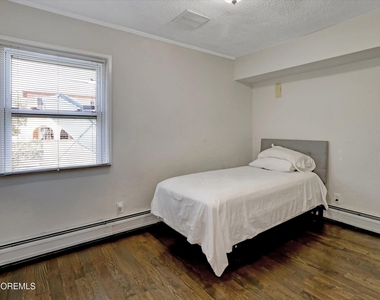 265 Norgrove Avenue - Photo Thumbnail 19