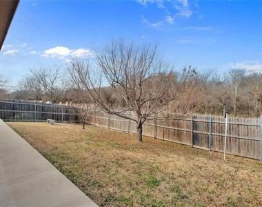 4816 Sapphire Lane - Photo Thumbnail 32