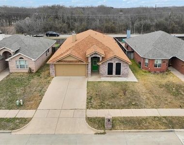 4816 Sapphire Lane - Photo Thumbnail 35
