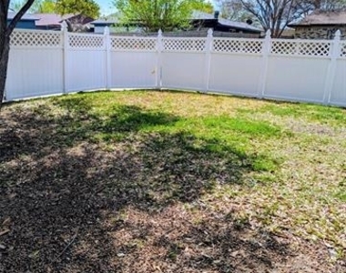 1841 Sage Drive - Photo Thumbnail 9