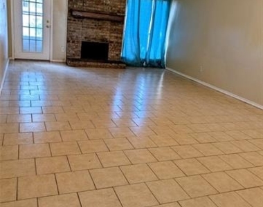1841 Sage Drive - Photo Thumbnail 1