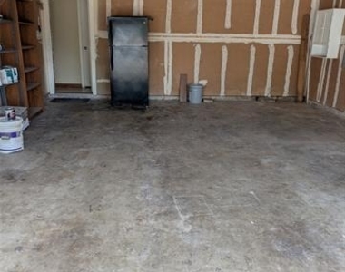1841 Sage Drive - Photo Thumbnail 8