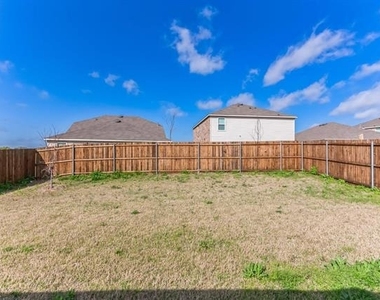 16009 Wanderer Lane - Photo Thumbnail 22