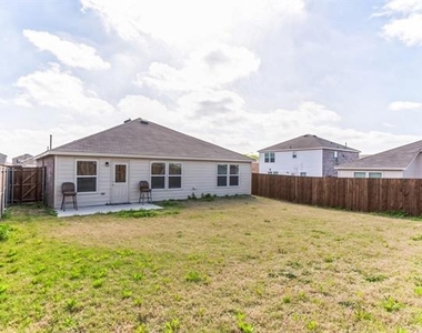 16009 Wanderer Lane - Photo Thumbnail 20