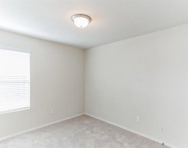 16009 Wanderer Lane - Photo Thumbnail 16