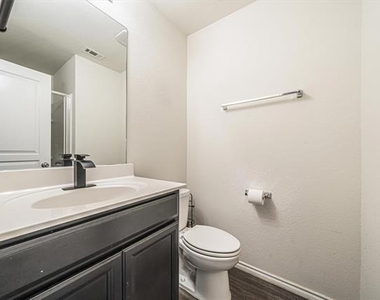 5007 Royal Amber Lane - Photo Thumbnail 30