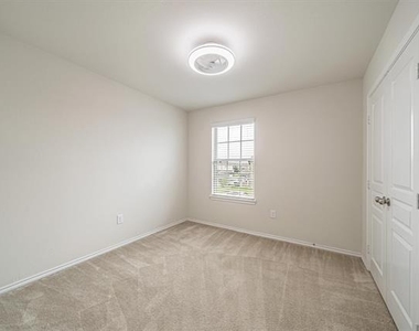 5007 Royal Amber Lane - Photo Thumbnail 28