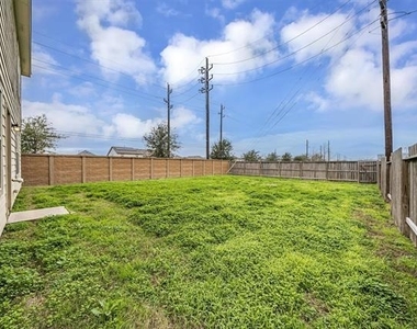 5007 Royal Amber Lane - Photo Thumbnail 37