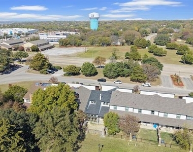 1412 Crosspointe Street - Photo Thumbnail 28