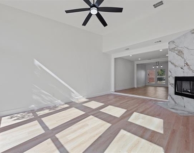 1412 Crosspointe Street - Photo Thumbnail 9