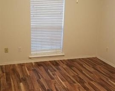 621 New Hope Road E - Photo Thumbnail 20