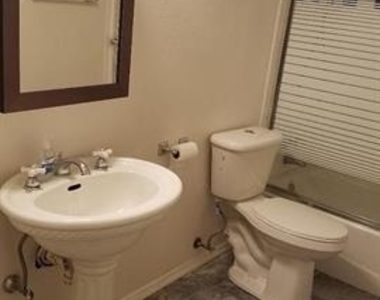 621 New Hope Road E - Photo Thumbnail 23