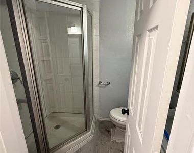 2615 E Mitchell Street - Photo Thumbnail 2