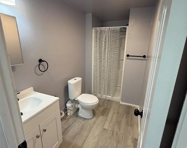 2615 E Mitchell Street - Photo Thumbnail 1