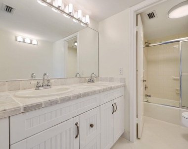 200 Intracoastal Place - Photo Thumbnail 12