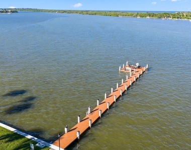 200 Intracoastal Place - Photo Thumbnail 25