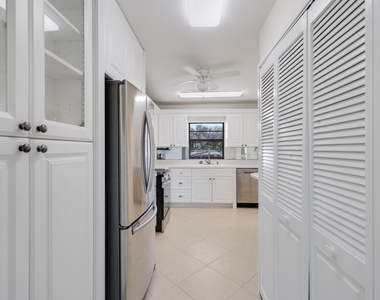 200 Intracoastal Place - Photo Thumbnail 8