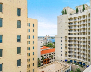 255 Evernia Street - Photo Thumbnail 29