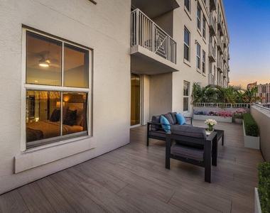 255 Evernia Street - Photo Thumbnail 25