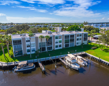 1950 Sw Palm City Road - Photo Thumbnail 26