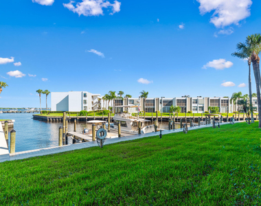 1950 Sw Palm City Road - Photo Thumbnail 2
