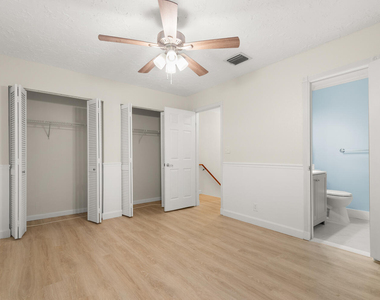 2521 Ne 15th Street - Photo Thumbnail 5