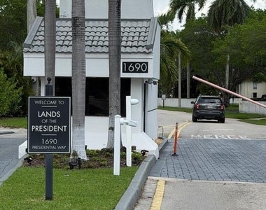 1700 Presidential Way - Photo Thumbnail 13