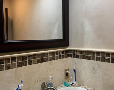3208 Se 11th Street - Photo Thumbnail 17