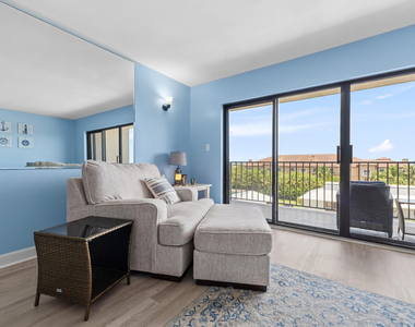 801 S Ocean Drive - Photo Thumbnail 10