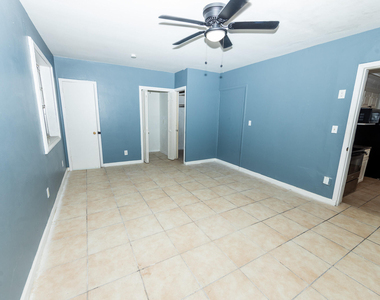 1230 Nw 180th Terrace - Photo Thumbnail 1