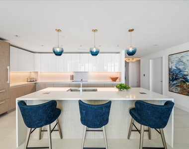 3100 N Ocean Drive - Photo Thumbnail 1