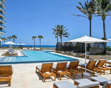 3100 N Ocean Drive - Photo Thumbnail 23