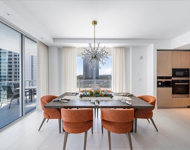 3100 N Ocean Drive - Photo Thumbnail 6