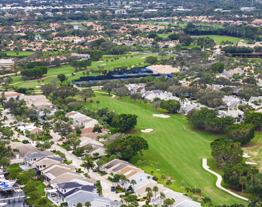 17235 Bay Street - Photo Thumbnail 45