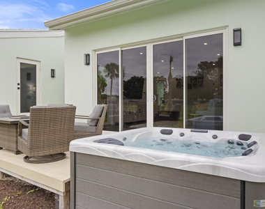 17235 Bay Street - Photo Thumbnail 35