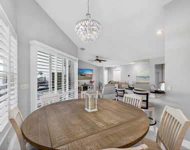 8075 Se Governors Way - Photo Thumbnail 7